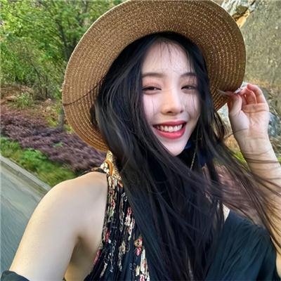 景是梨花羡意长